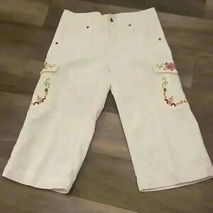 Pashu petite capri pants